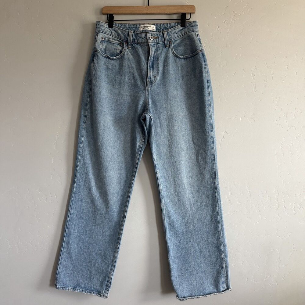 Abercrombie & Fitch Women's High Rise 90’s Relaxed Jean Size 29 Curve Love NWOT